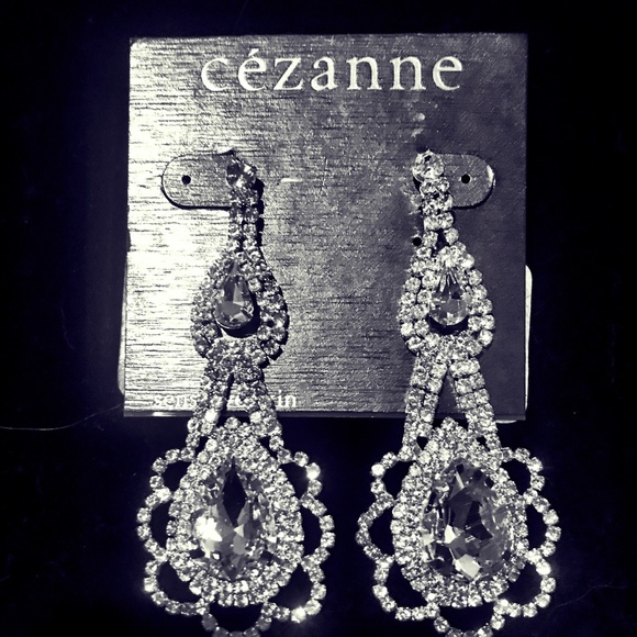 SOLD NEW: CEZANNE EARRINGS  Elegant - Picture 4 of 8